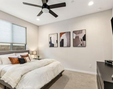 32567 N 133rd Avenue - Photo Thumbnail 5