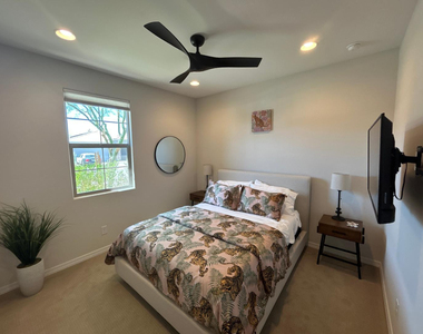 32567 N 133rd Avenue - Photo Thumbnail 46