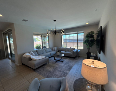 32567 N 133rd Avenue - Photo Thumbnail 15