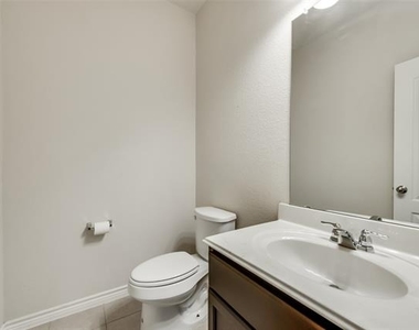 1900 Abby Creek Drive - Photo Thumbnail 14