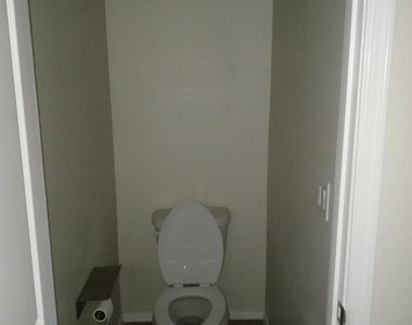 31070 W Whitton Avenue - Photo Thumbnail 26
