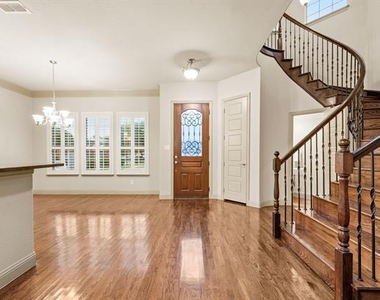 1208 Prescott Street - Photo Thumbnail 4