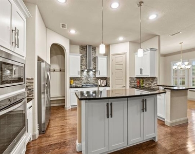 1208 Prescott Street - Photo Thumbnail 15