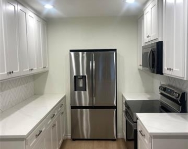 15641 Terrace Lawn Circle - Photo Thumbnail 9
