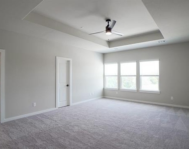 1606 Governors Boulevard - Photo Thumbnail 15
