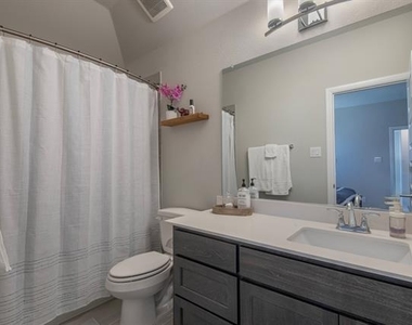 16650 Nightshade Road - Photo Thumbnail 26