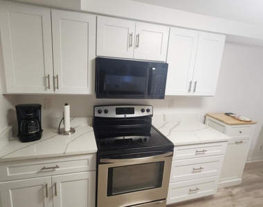 950 Egret Circle - Photo Thumbnail 22