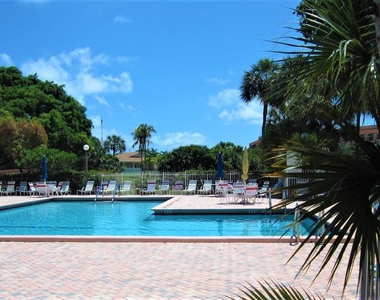 950 Egret Circle - Photo Thumbnail 43