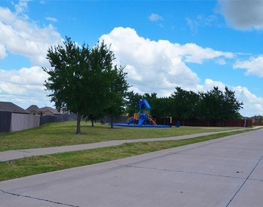 3125 Granite Rock Trail - Photo Thumbnail 37