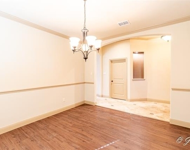 3125 Granite Rock Trail - Photo Thumbnail 11