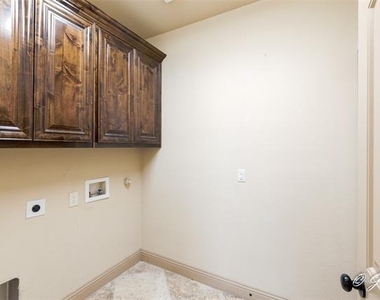3125 Granite Rock Trail - Photo Thumbnail 34