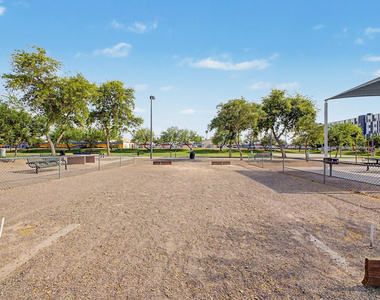 2605 E Lemon Street - Photo Thumbnail 36