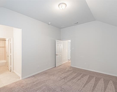 3316 Hickory Lane - Photo Thumbnail 34