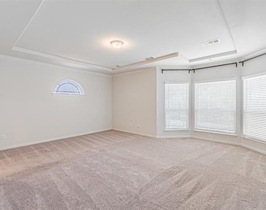 3316 Hickory Lane - Photo Thumbnail 17