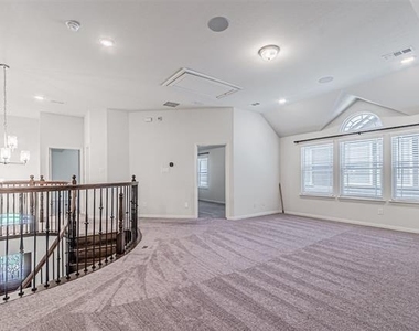 3316 Hickory Lane - Photo Thumbnail 23
