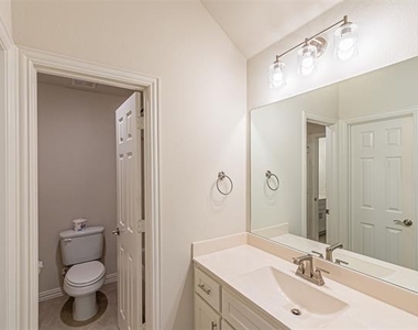 3316 Hickory Lane - Photo Thumbnail 31
