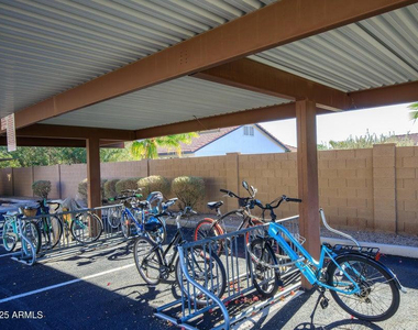 9151 W Greenway Road - Photo Thumbnail 27