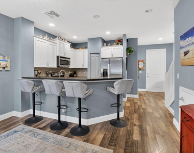 2626 Webb Avenue - Photo Thumbnail 7