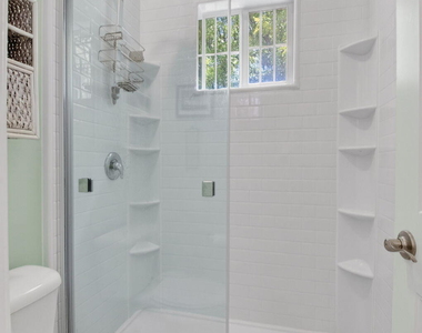 2626 Webb Avenue - Photo Thumbnail 16