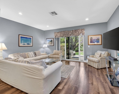 2626 Webb Avenue - Photo Thumbnail 5