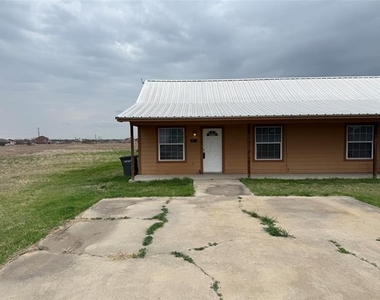209 Blue Bell Court - Photo Thumbnail 13