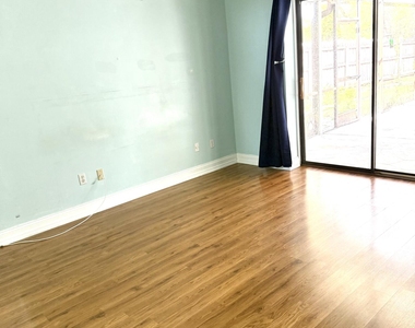 409 Se Voltair Terrace - Photo Thumbnail 10