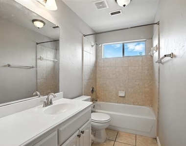 8220 Holliday Road - Photo Thumbnail 31