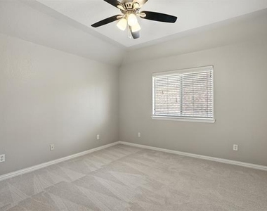 8220 Holliday Road - Photo Thumbnail 36