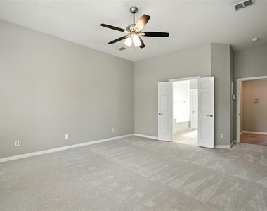 8220 Holliday Road - Photo Thumbnail 18