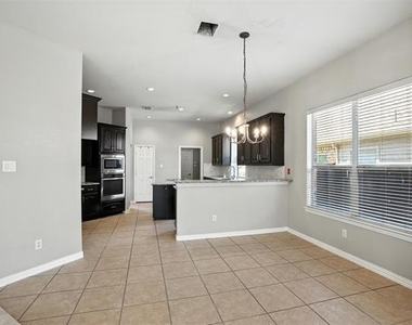 8220 Holliday Road - Photo Thumbnail 15