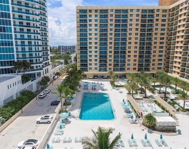 2501 S Ocean Drive - Photo Thumbnail 27