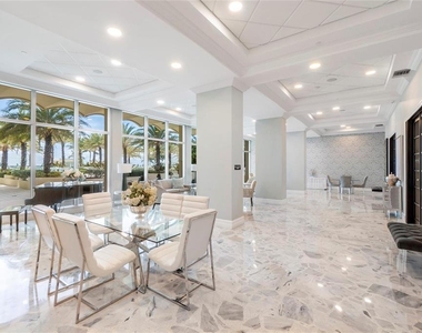 2501 S Ocean Drive - Photo Thumbnail 20