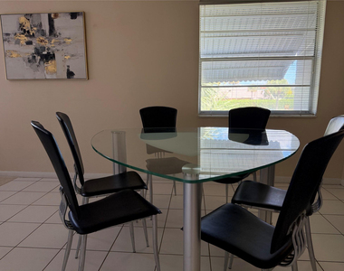 2900 Sw 22nd Avenue - Photo Thumbnail 8