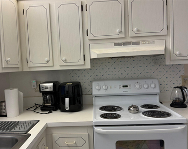 2900 Sw 22nd Avenue - Photo Thumbnail 10