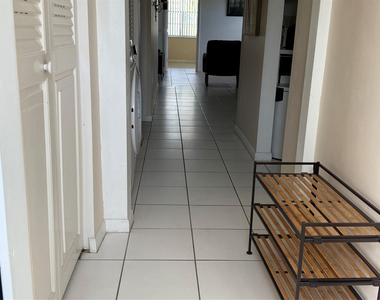 2900 Sw 22nd Avenue - Photo Thumbnail 2