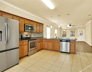 4813 Pinnacle Place - Photo Thumbnail 7