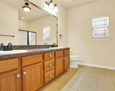 4813 Pinnacle Place - Photo Thumbnail 16