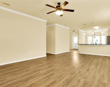 4813 Pinnacle Place - Photo Thumbnail 13
