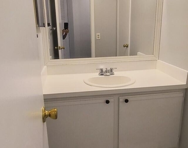 9286 Nw 40th Street - Photo Thumbnail 4
