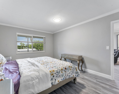 118 Lake Constance Drive - Photo Thumbnail 11