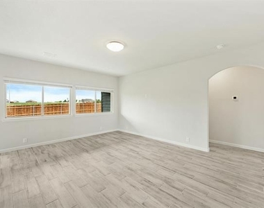 920 Elk Ridge Run - Photo Thumbnail 17