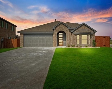 920 Elk Ridge Run - Photo Thumbnail 1