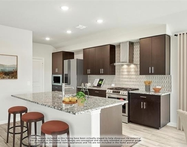 920 Elk Ridge Run - Photo Thumbnail 14
