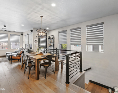 15221 N Clubgate Drive - Photo Thumbnail 4