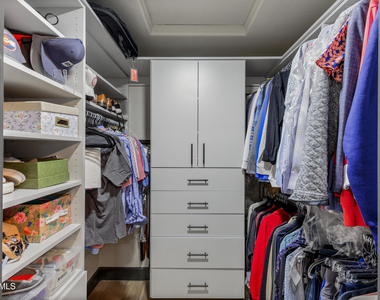15221 N Clubgate Drive - Photo Thumbnail 22