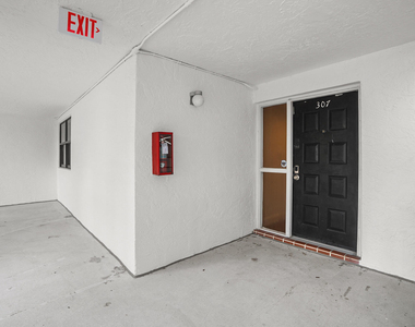 16141 Blatt Boulevard - Photo Thumbnail 1