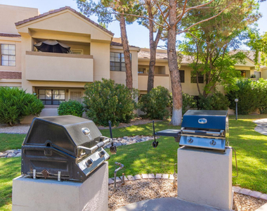 6885 E Cochise Road - Photo Thumbnail 25