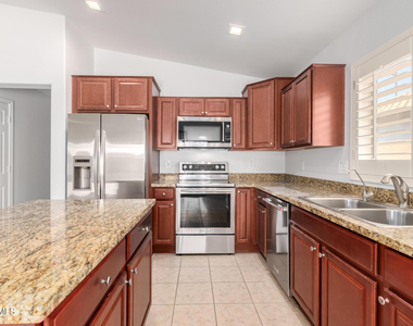 2227 E Stacey Road - Photo Thumbnail 10