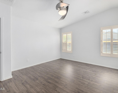 2227 E Stacey Road - Photo Thumbnail 15
