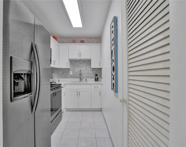 720 Orton Avenue - Photo Thumbnail 22